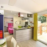 Casa Mobile - Cisano San Vito **** Campeggio
